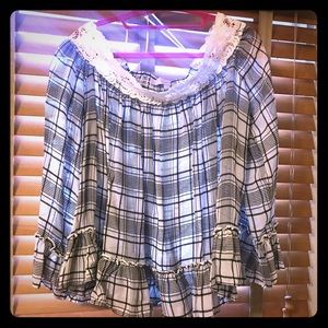 NWOT Ann Taylor Loft Off the Shoulder Top